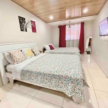 Apartamentos H Gonzalez #11#4 Alajuela Esterno foto